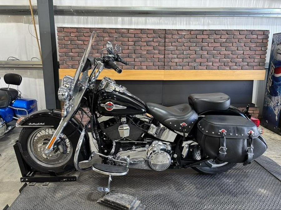 2016 Harley-Davidson® FLSTC - Heritage Softail® Classic