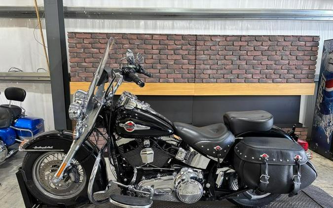 2016 Harley-Davidson® FLSTC - Heritage Softail® Classic