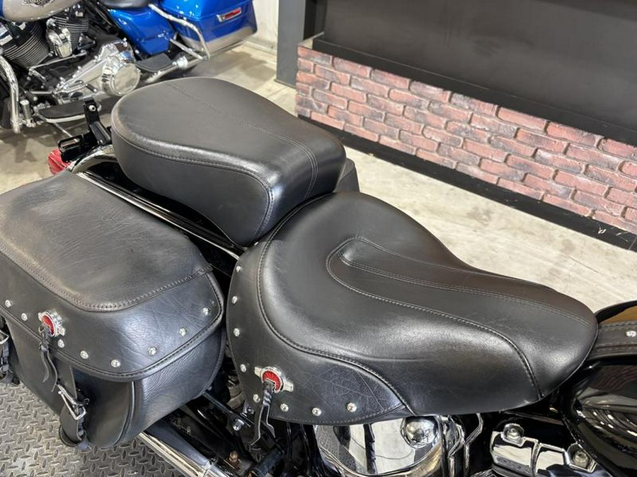 2016 Harley-Davidson® FLSTC - Heritage Softail® Classic