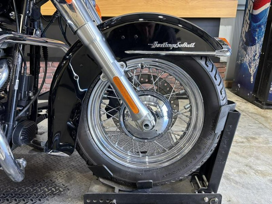 2016 Harley-Davidson® FLSTC - Heritage Softail® Classic