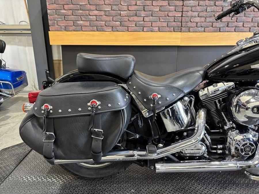 2016 Harley-Davidson® FLSTC - Heritage Softail® Classic