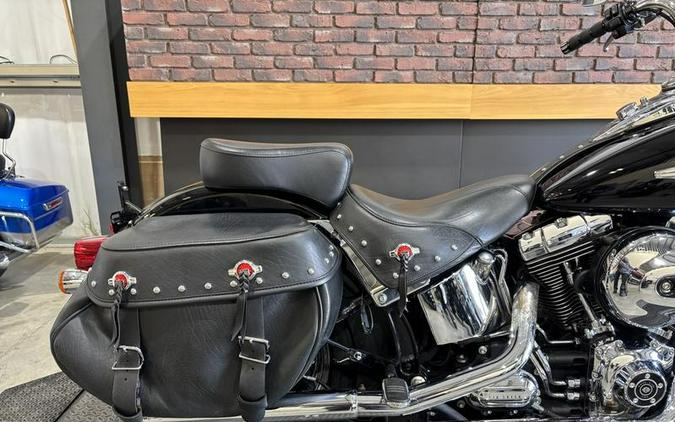 2016 Harley-Davidson® FLSTC - Heritage Softail® Classic