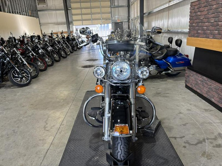 2016 Harley-Davidson® FLSTC - Heritage Softail® Classic
