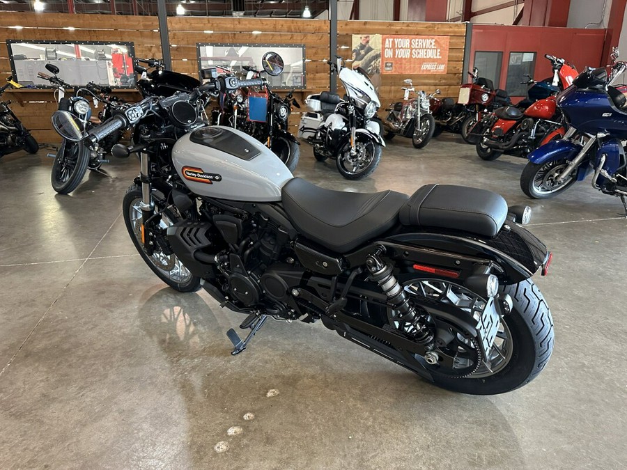2025 Harley-Davidson® Nightster™ Special RH975S