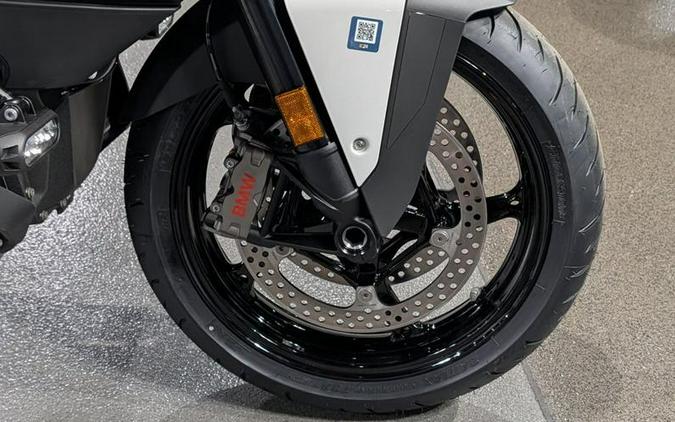 2026 BMW R 1300 RT Alpine White 3
