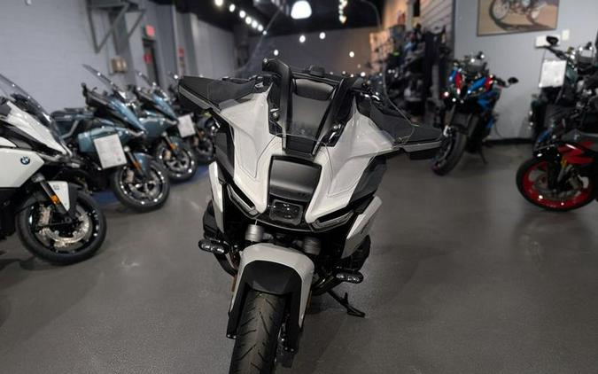 2026 BMW R 1300 RT Alpine White 3