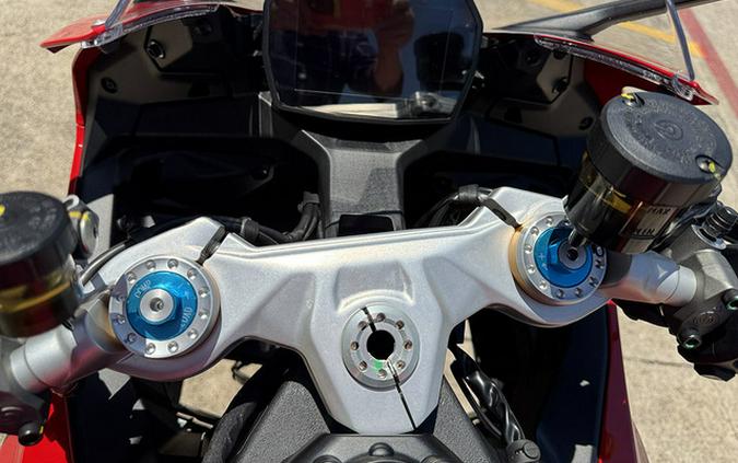 2026 Ducati Panigale V2 S Ducati Red V2 S
