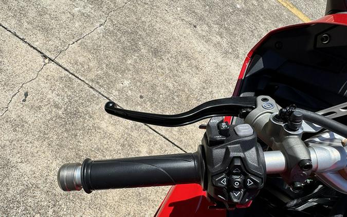 2026 Ducati Panigale V2 S Ducati Red V2 S