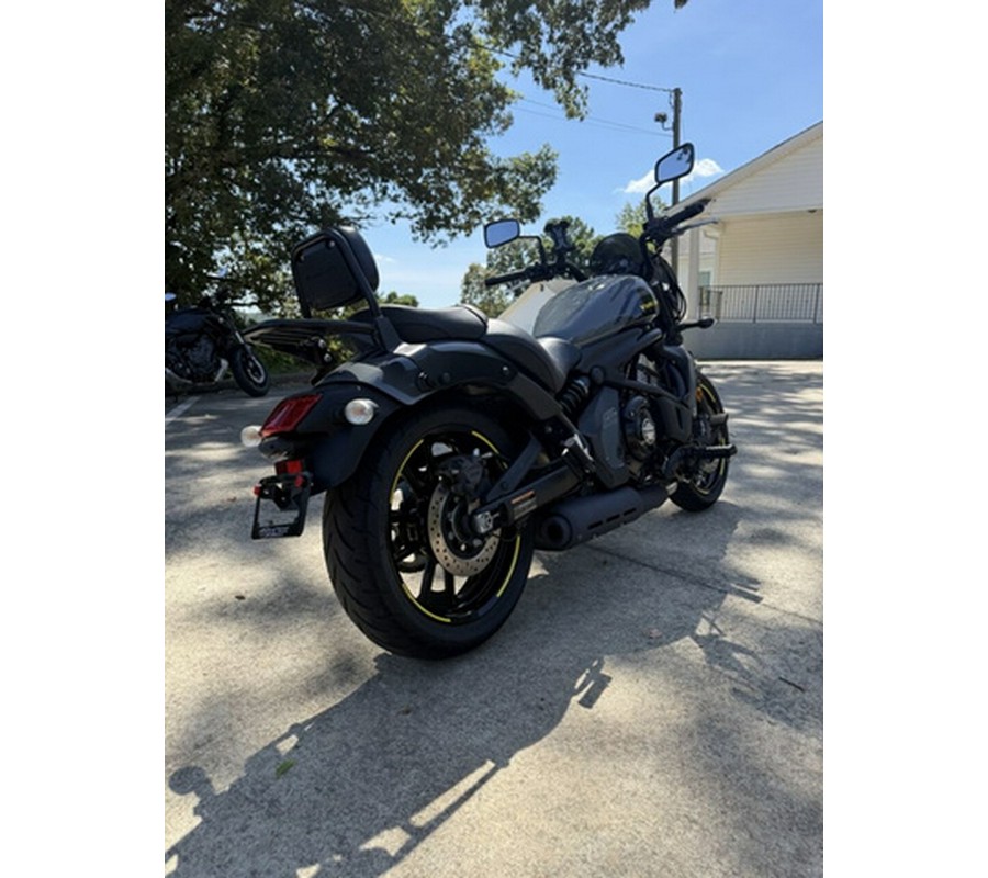 2023 Kawasaki Vulcan S Cafe