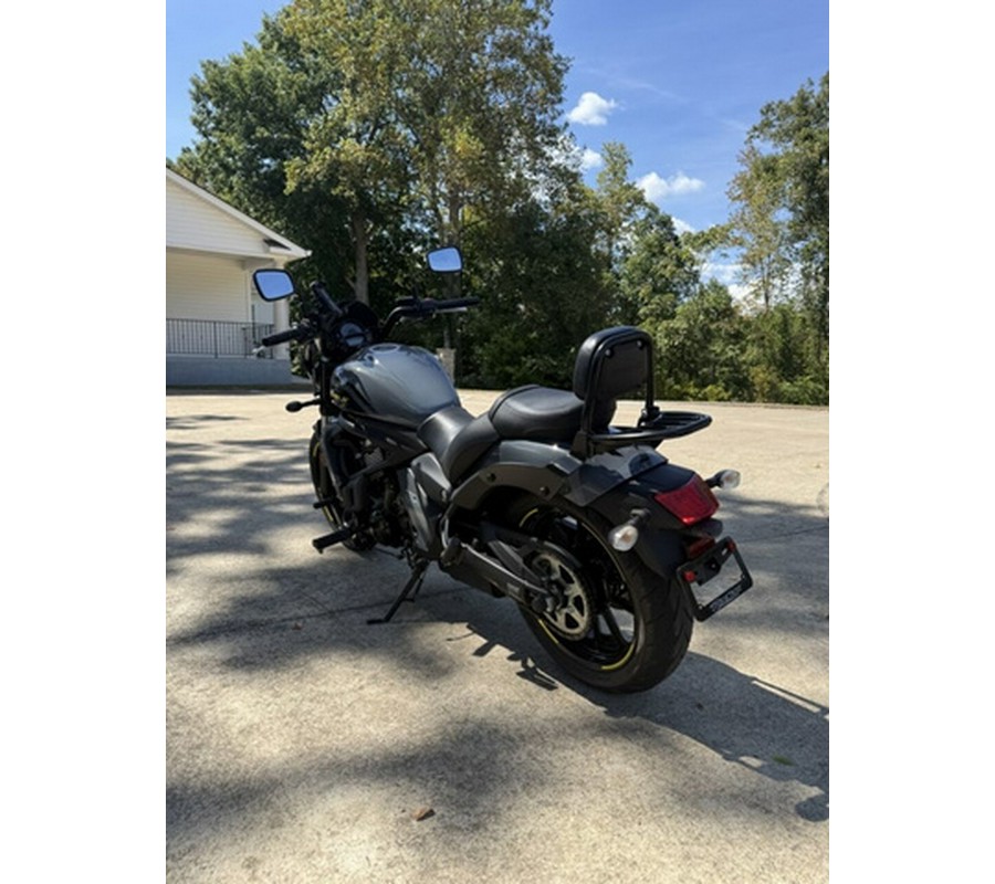 2023 Kawasaki Vulcan S Cafe