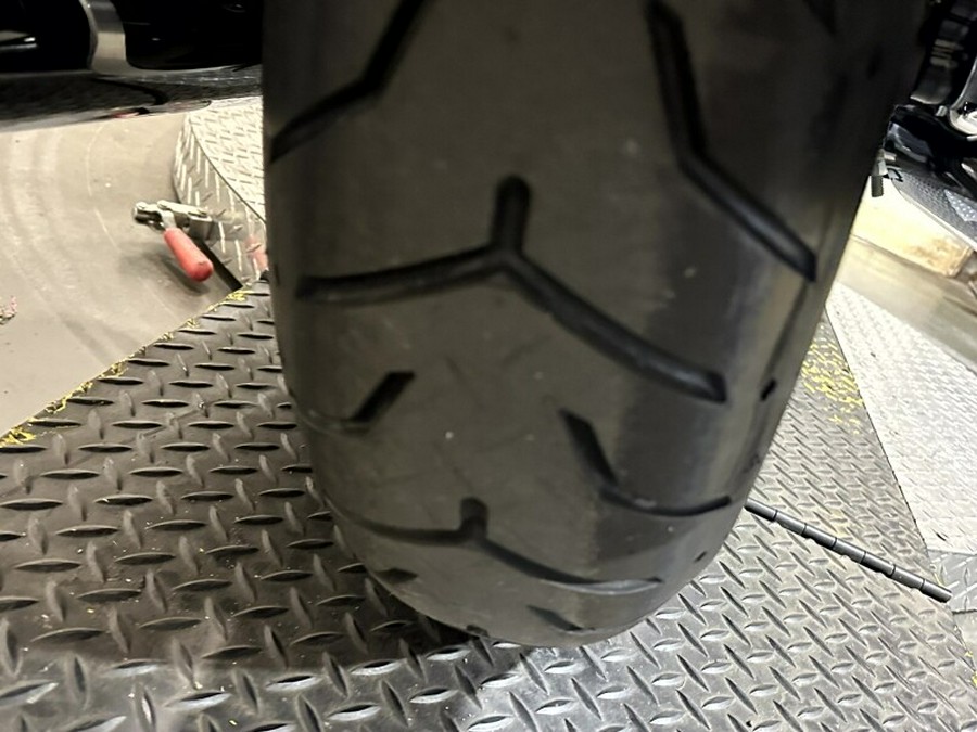 2026 Harley-Davidson® Street Glide® Dark Billiard Gray