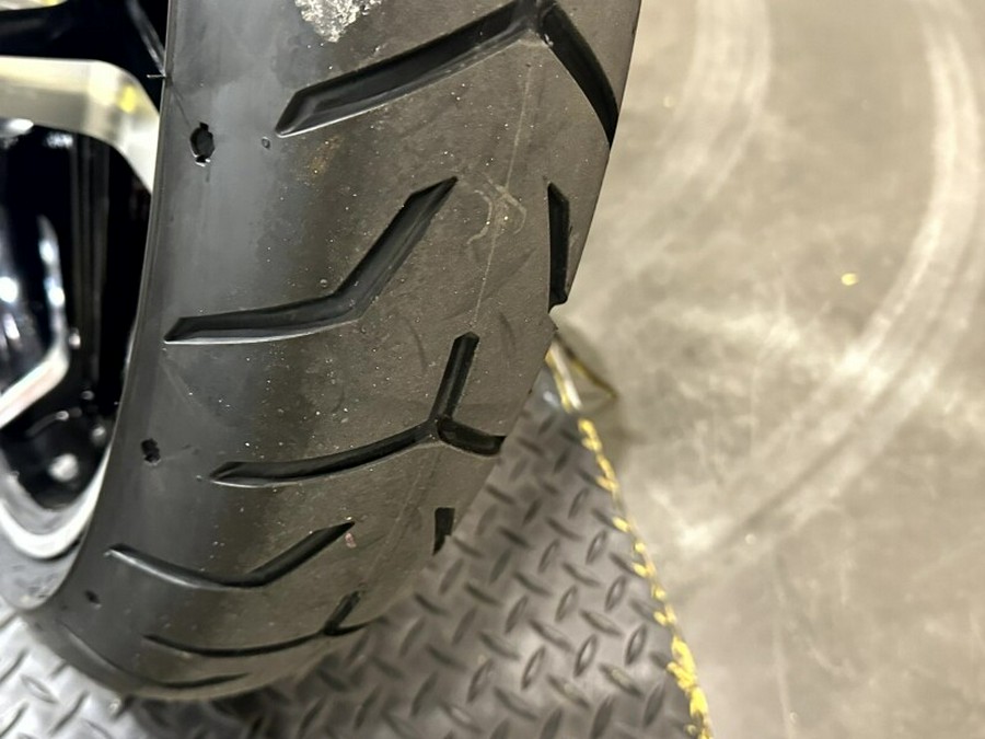 2026 Harley-Davidson® Street Glide® Dark Billiard Gray