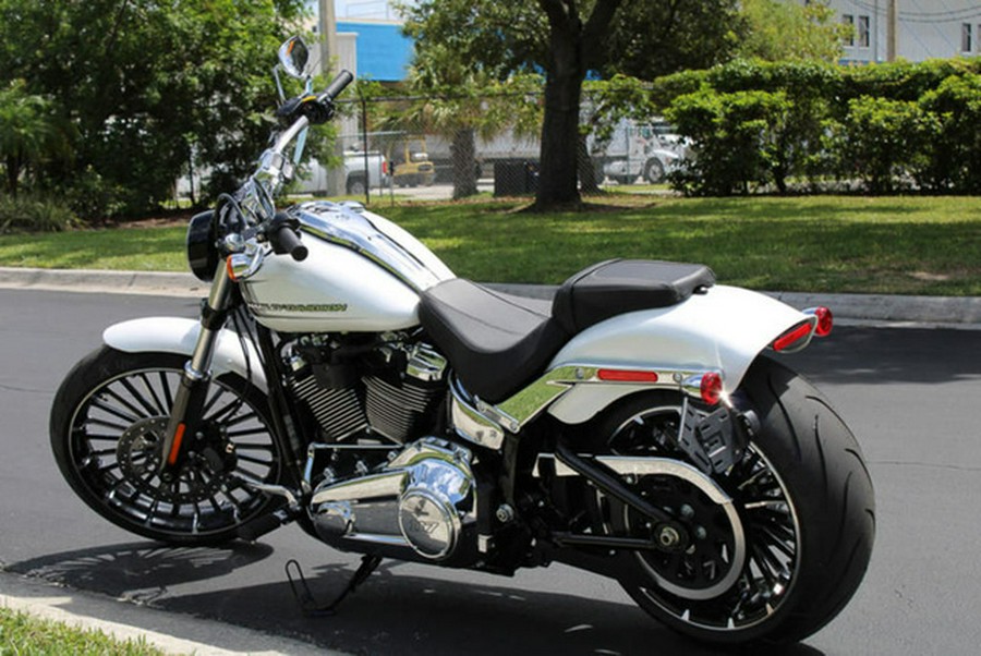 2024 Harley-Davidson Softail FXBR - Breakout