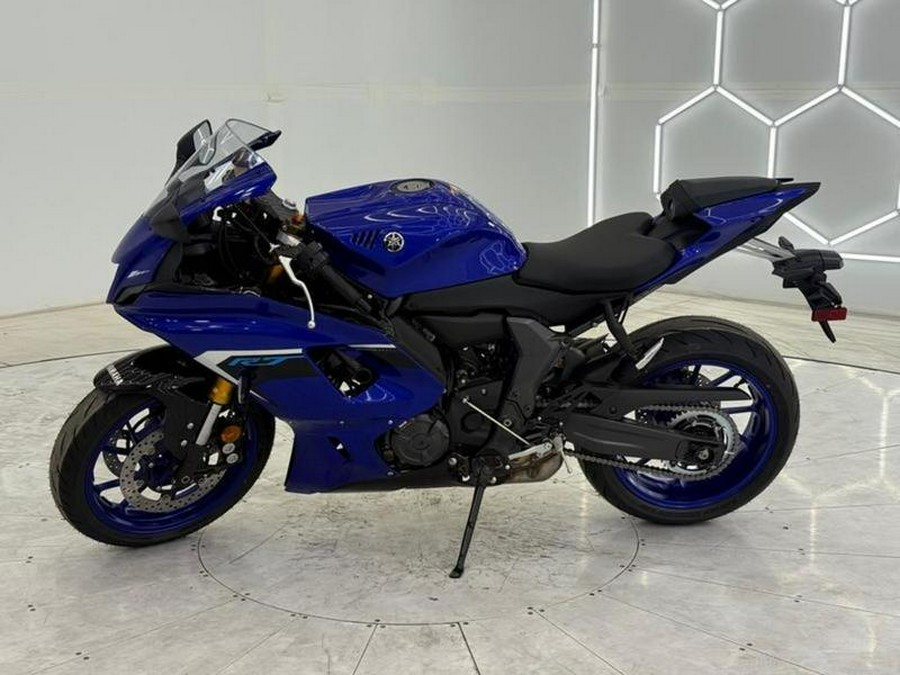 2025 Yamaha YZF-R7
