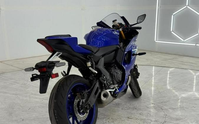 2025 Yamaha YZF-R7