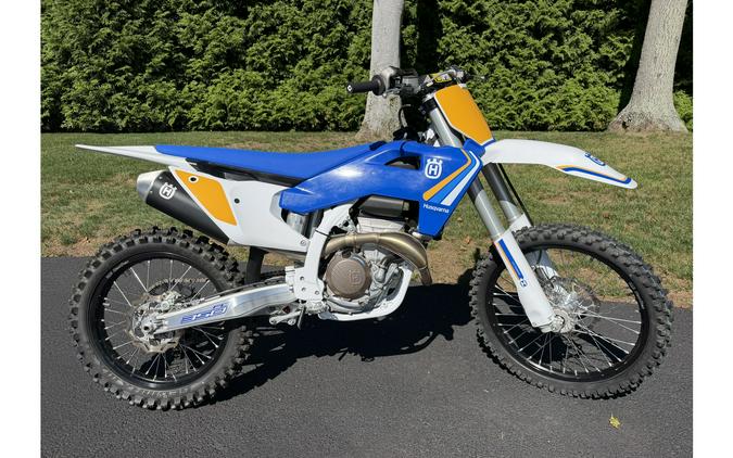 2025 Husqvarna Motorcycles FC 350 HERITAGE
