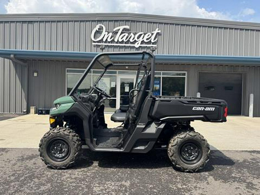 2026 Can-Am Defender HD7
