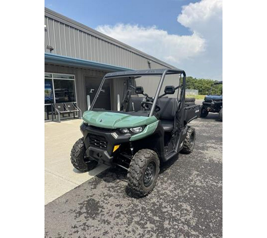 2026 Can-Am Defender HD7