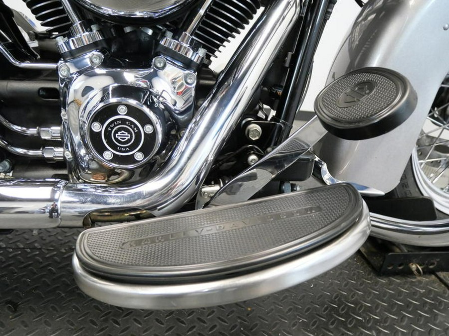 2016 Harley-Davidson® FLSTC - Heritage Softail® Classic