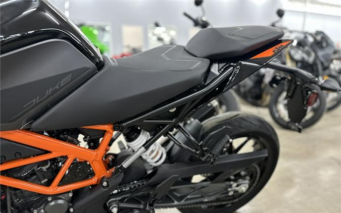 2023 KTM 390 Duke