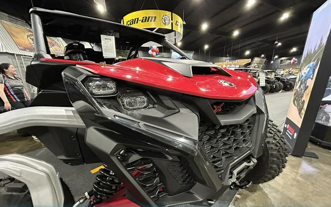 2024 Can-am MAVERICK R X 999T DCT