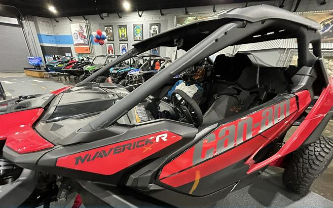 2024 Can-am MAVERICK R X 999T DCT