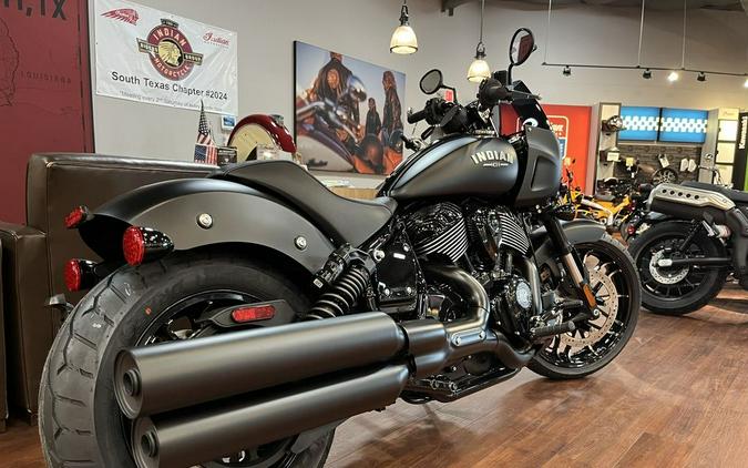 2024 Indian Motorcycle® Sport Chief Black Smoke