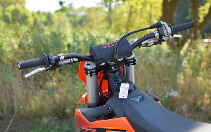 2025 KTM SX 300