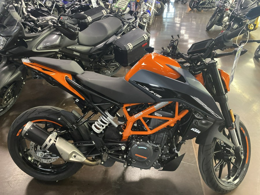 2023 KTM 390 DUKE