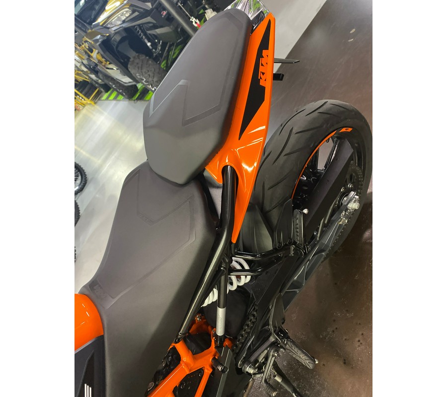 2023 KTM 390 DUKE