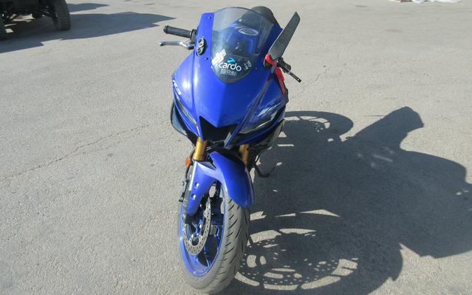 2019 YAMAHA YZF-R3