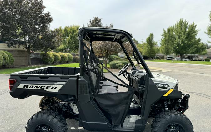 2025 Polaris Industries Ranger® 1000 Premium