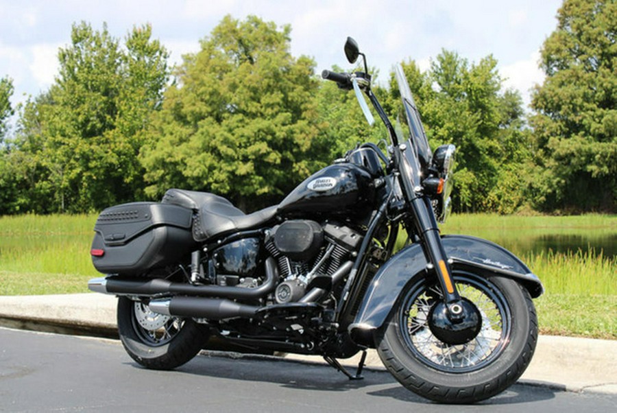 2024 Harley-Davidson Softail FLHCS - Heritage Classic