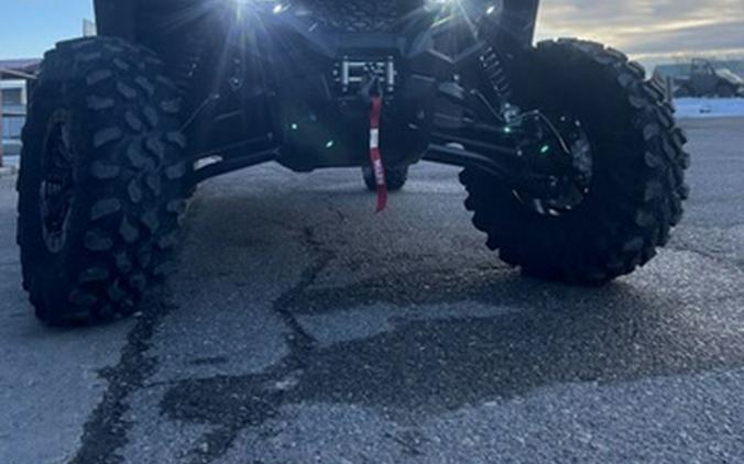 2025 Yamaha Wolverine RMAX4 1000 XT-R