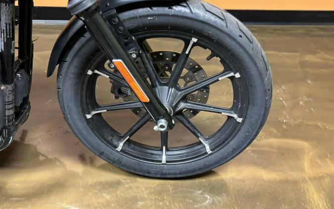 XL 883N 2021 Iron 883™