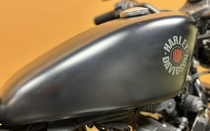 XL 883N 2021 Iron 883™