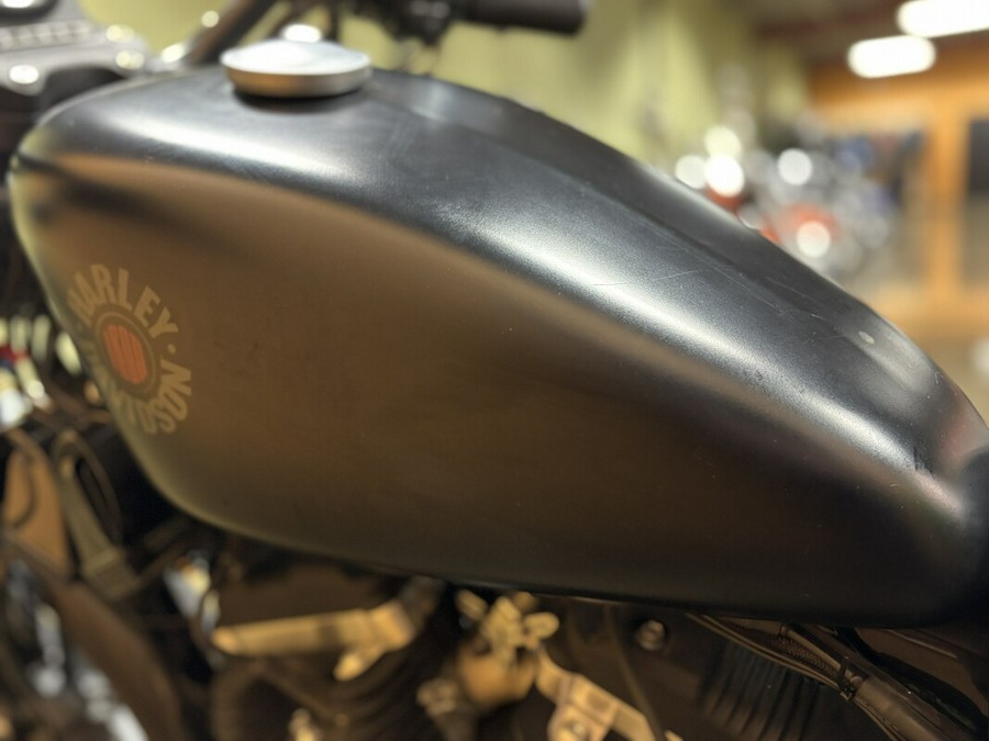 XL 883N 2021 Iron 883™