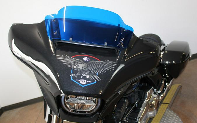 2026 Harley-Davidson® Street Glide® Midnight Ember