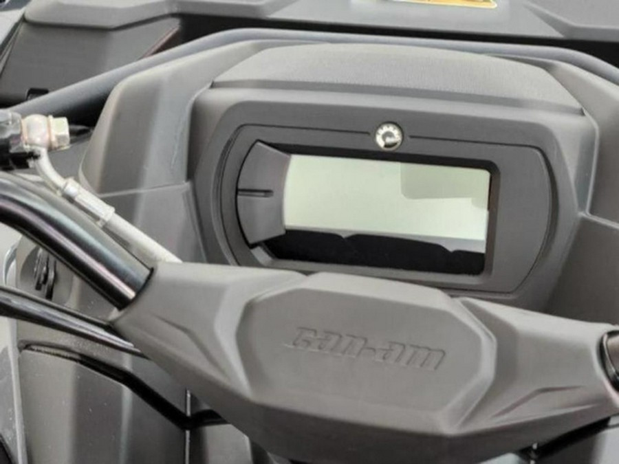 2026 Can-Am Outlander DPS 700