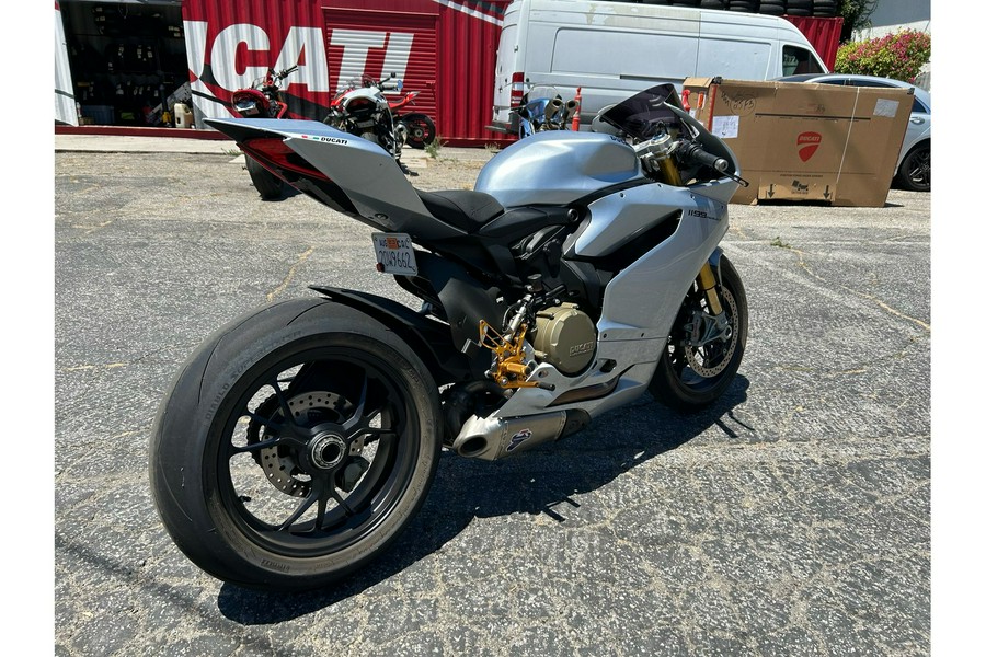 2013 Ducati Superbike 1199 Panigale S ABS