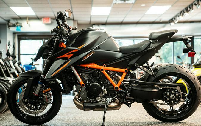 2025 KTM Super Duke 1390 R EVO