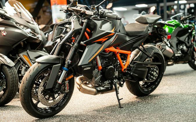 2025 KTM Super Duke 1390 R EVO