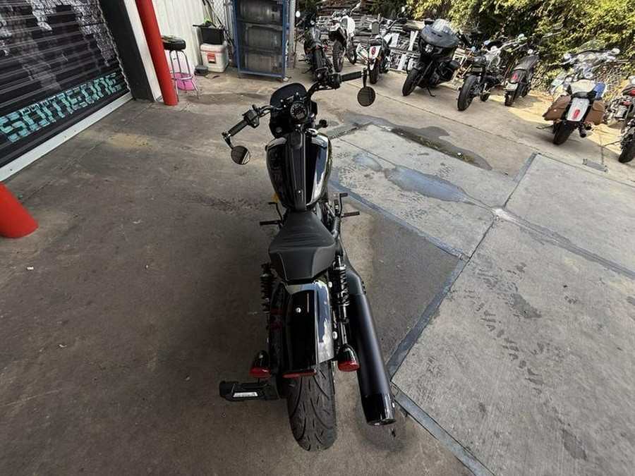 2025 Indian Motorcycle® Sport Scout® Black Metallic