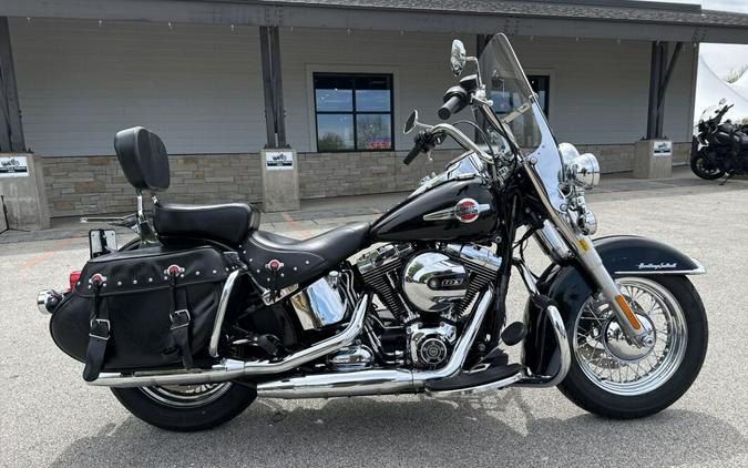 2017 Harley-Davidson® Heritage Softail® Classic Vivid Black