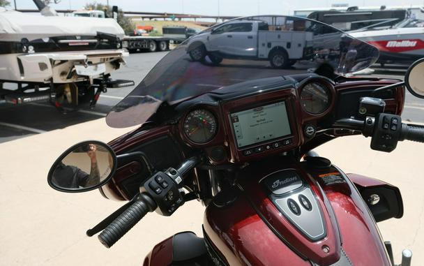 2024 INDIAN MOTORCYCLE ROADMASTER DH PREM AUDIO MAROON MTLC 49ST