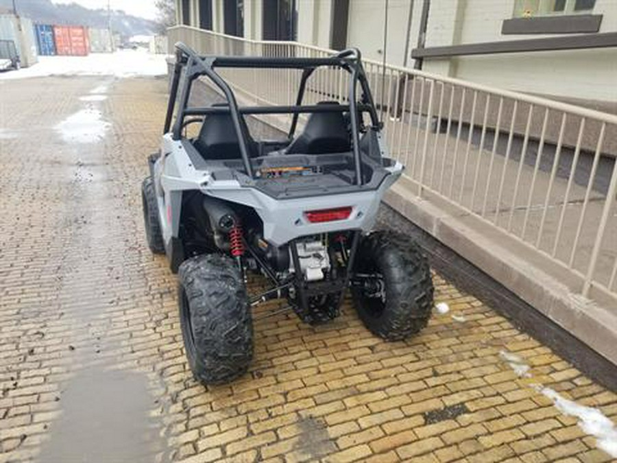 2024 Polaris RZR 200 EFI