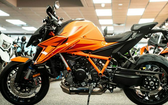 2025 KTM Super Duke 1390 R EVO