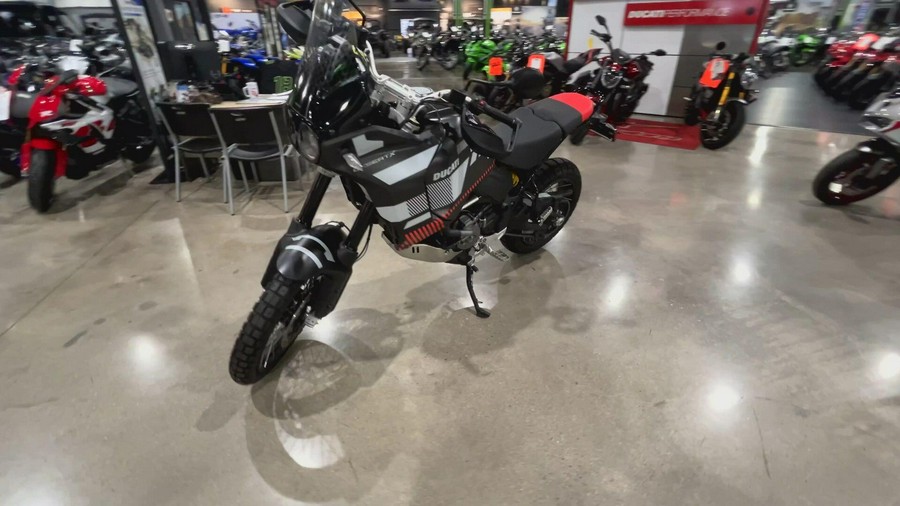 2024 Ducati DESERT X