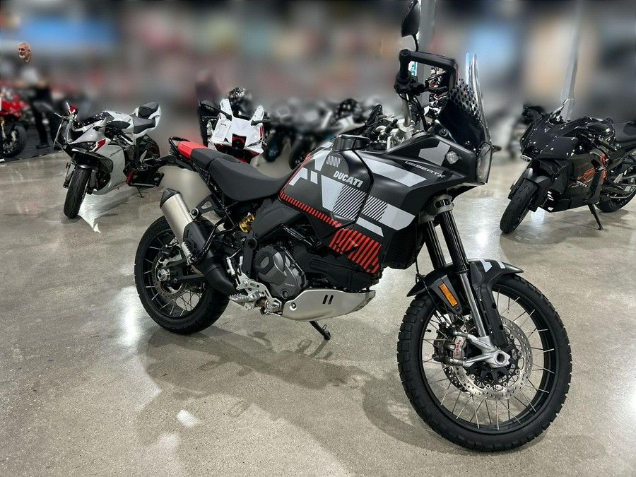 2024 Ducati DESERT X