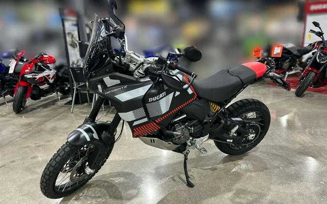 2024 Ducati DESERT X